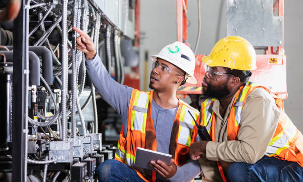 Best Local Electrician Companies  in Curtice, OH
